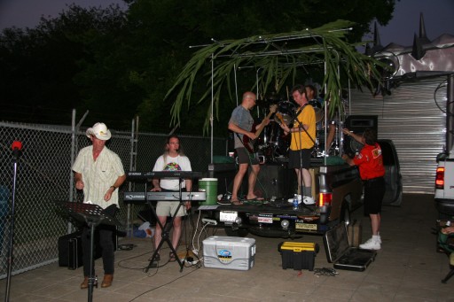 ArtCarSunday2005 017 